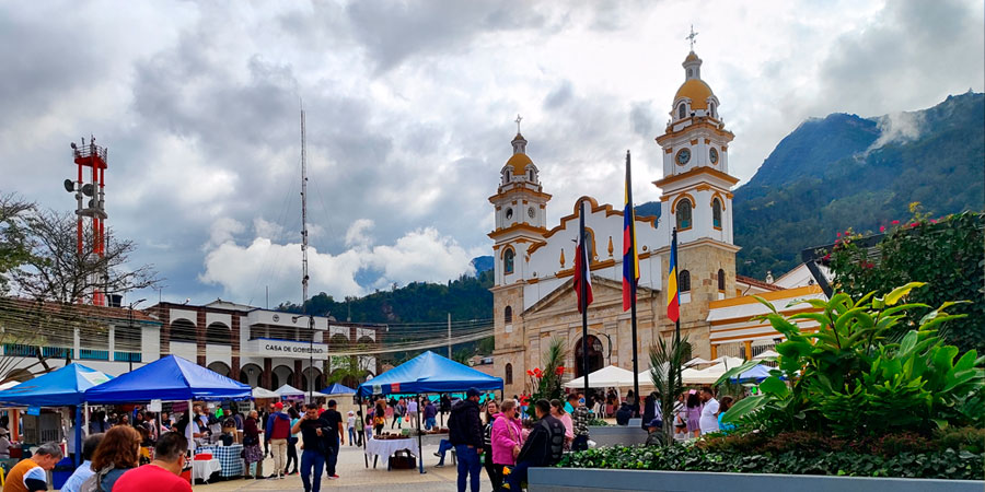 Iglesia San Miguel Arcangel - Choachí