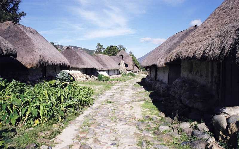 Pueblo Tayrona -
Parque Nacional Natural Tayrona